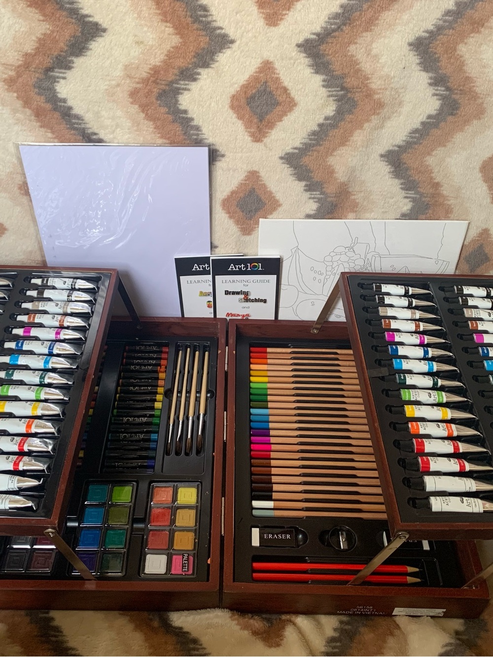 Art 101 Art Drawing Set 145 Pieces Wood Case Box